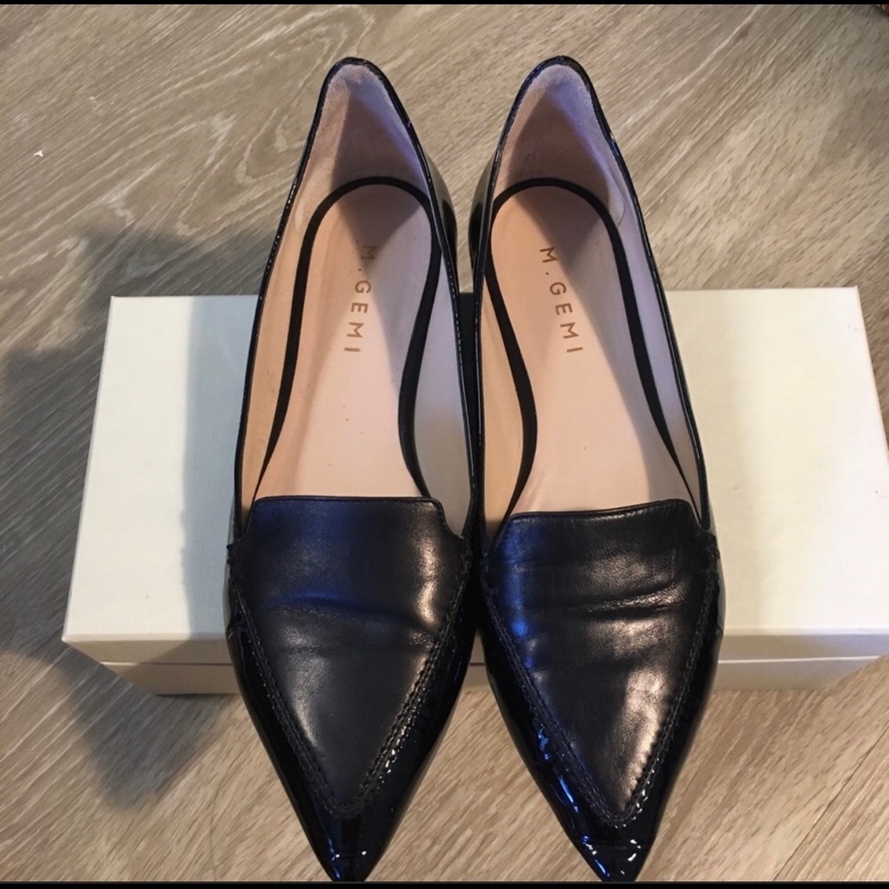 M. Gemi pointed toe, two-tone black leather flats